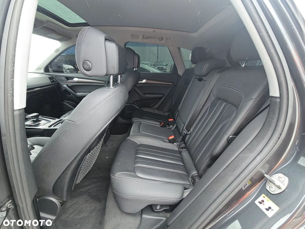 Audi Q5 45 TFSI quattro S tronic S line business - 12