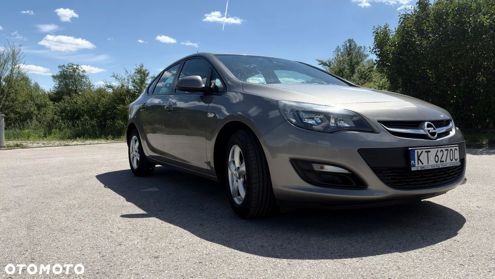Opel Astra 1.4 T Active EU6 - 5