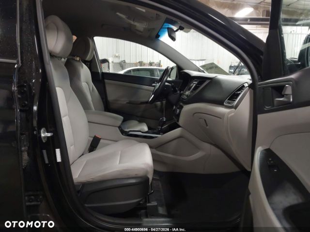 Hyundai Tucson - 5