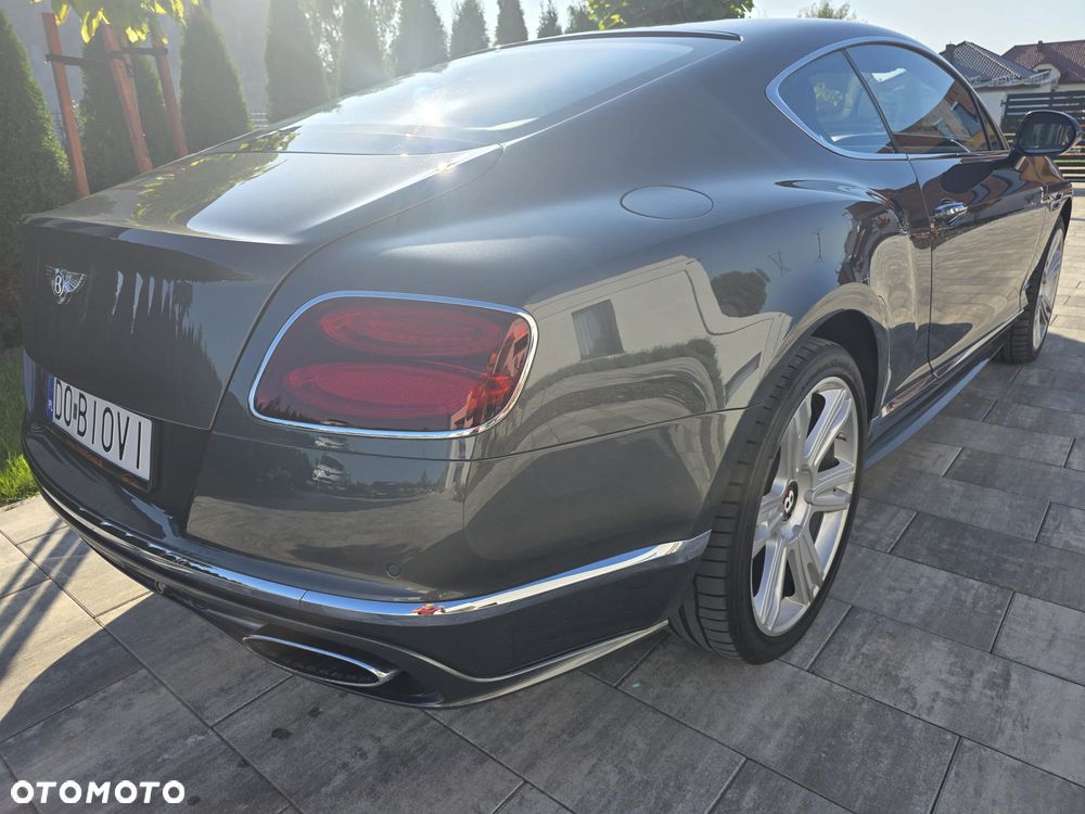 Bentley Continental GT - 12