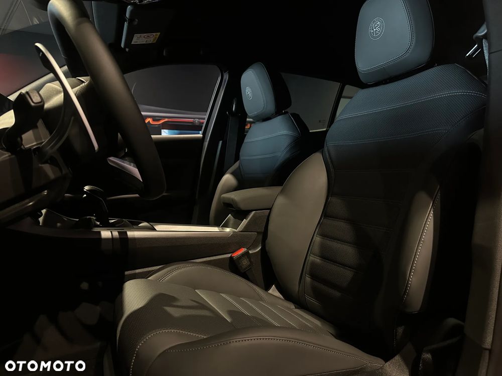 Alfa Romeo Tonale 1.5 T4 GSE mHEV Veloce DCT - 21