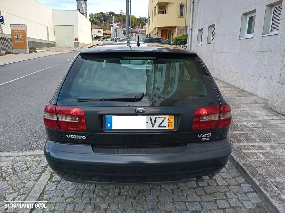 Volvo V40 1.9 D CR Sport - 4