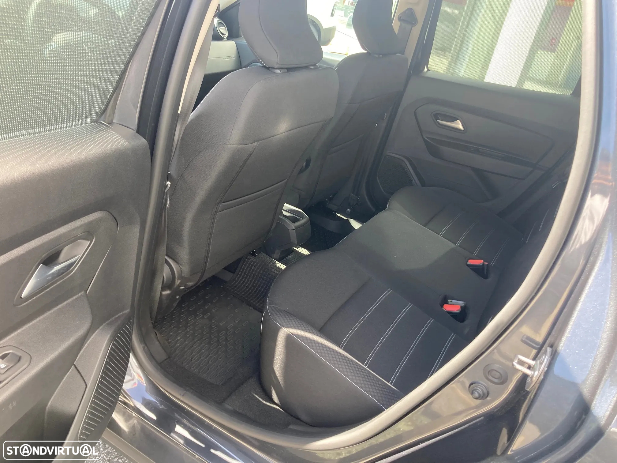 Dacia Duster 1.5 Blue dCi Expression - 9
