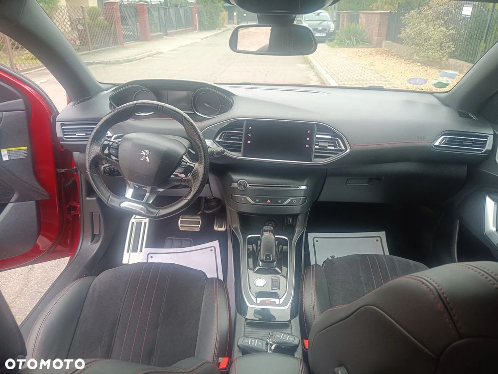 Peugeot 308 1.2 PureTech GT Pack S&S EAT8 - 12