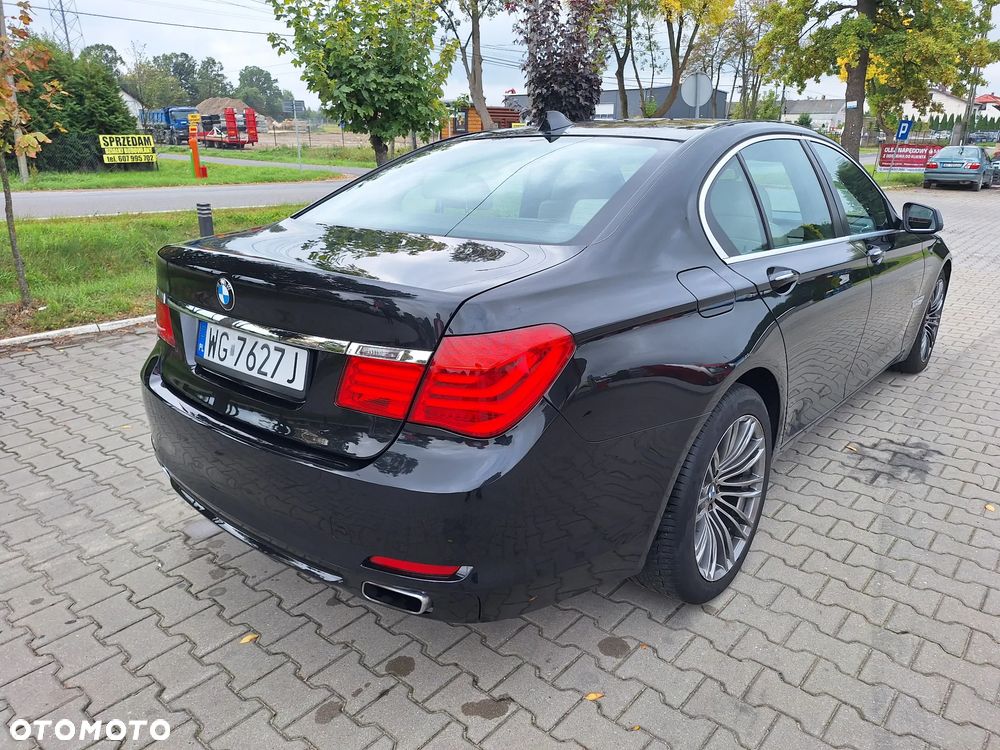 BMW Seria 7 740d xDrive - 8