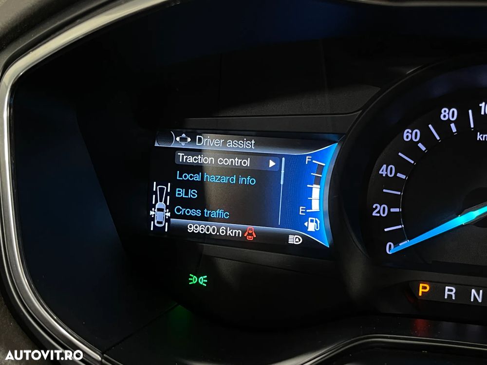 Ford Mondeo 2.0 HEV Titanium - 25