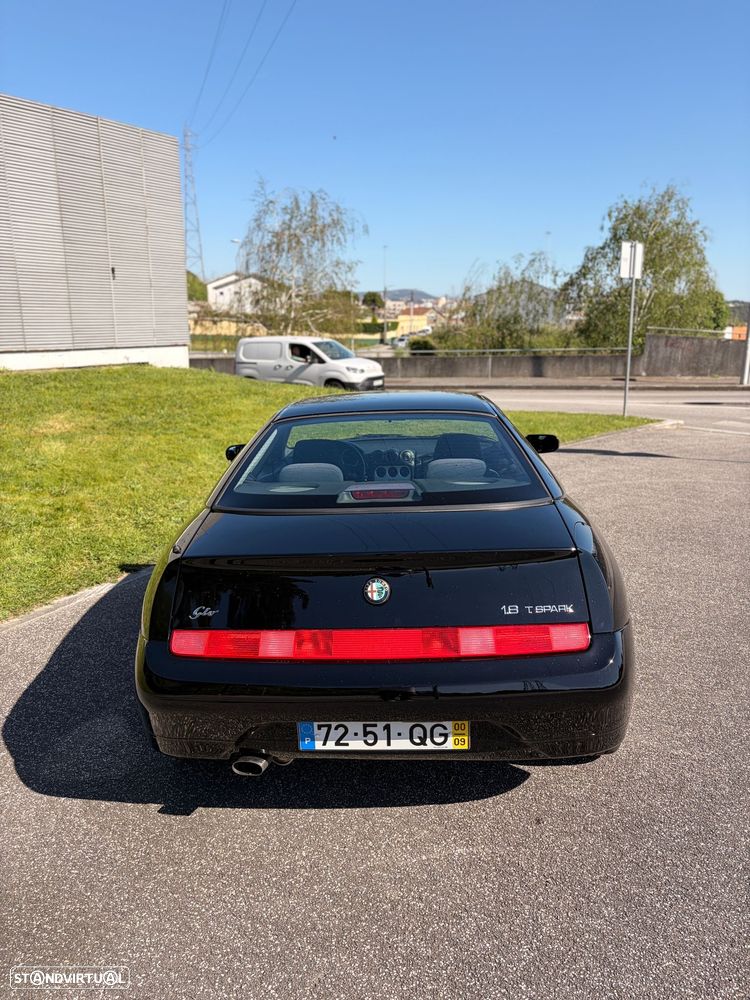 Alfa Romeo GTV 1.8 TS - 13