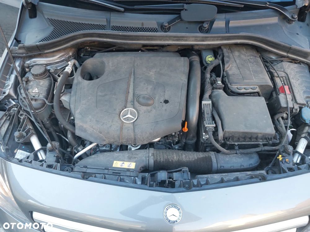 Mercedes-Benz Klasa B 180 CDI (BlueEFFICIENCY) - 28
