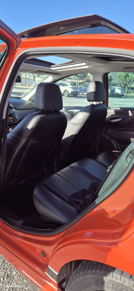 Fiat Punto 1.3 M-Jet Lounge S&S - 11