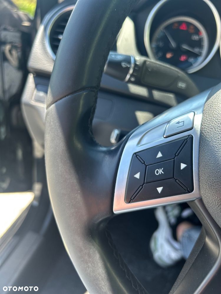 Mercedes-Benz Klasa C 220 CDI BlueEff Classic - 19