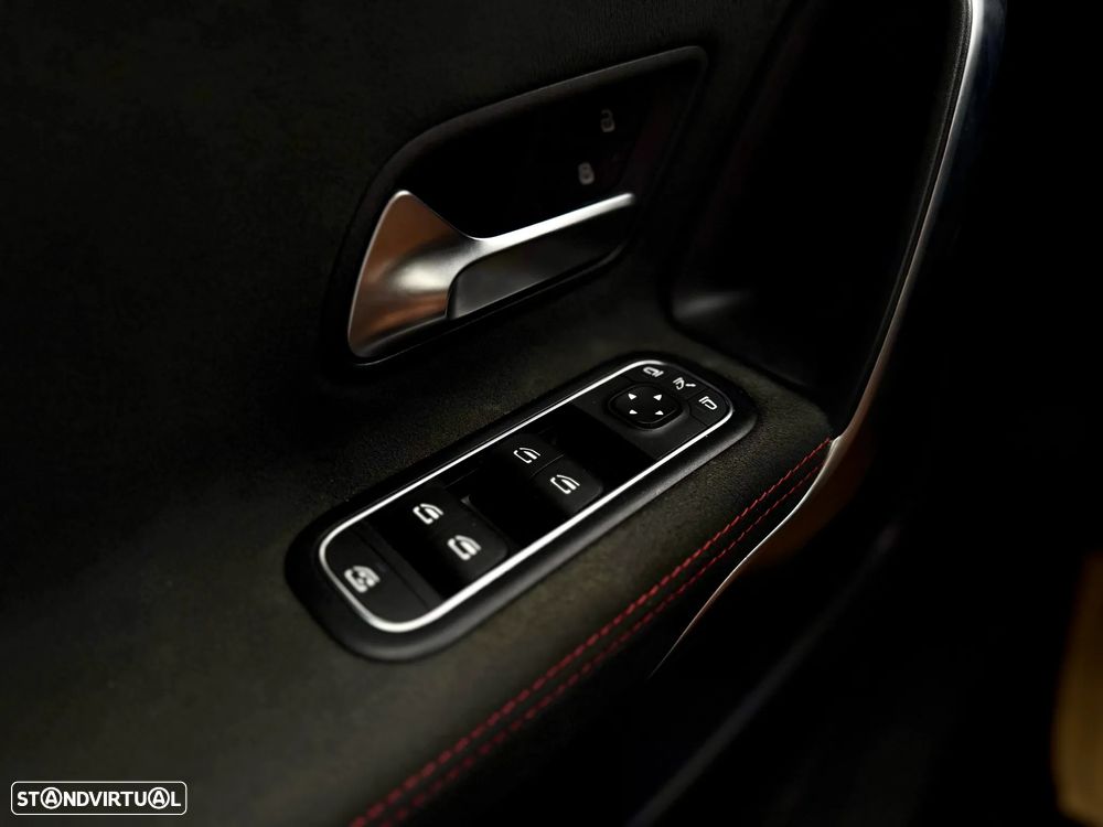 Mercedes-Benz A 200 AMG Line Aut. - 17