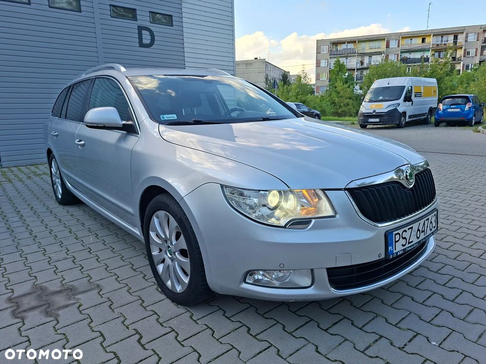 Skoda Superb 2.0 TDI 4x4 Elegance - 6