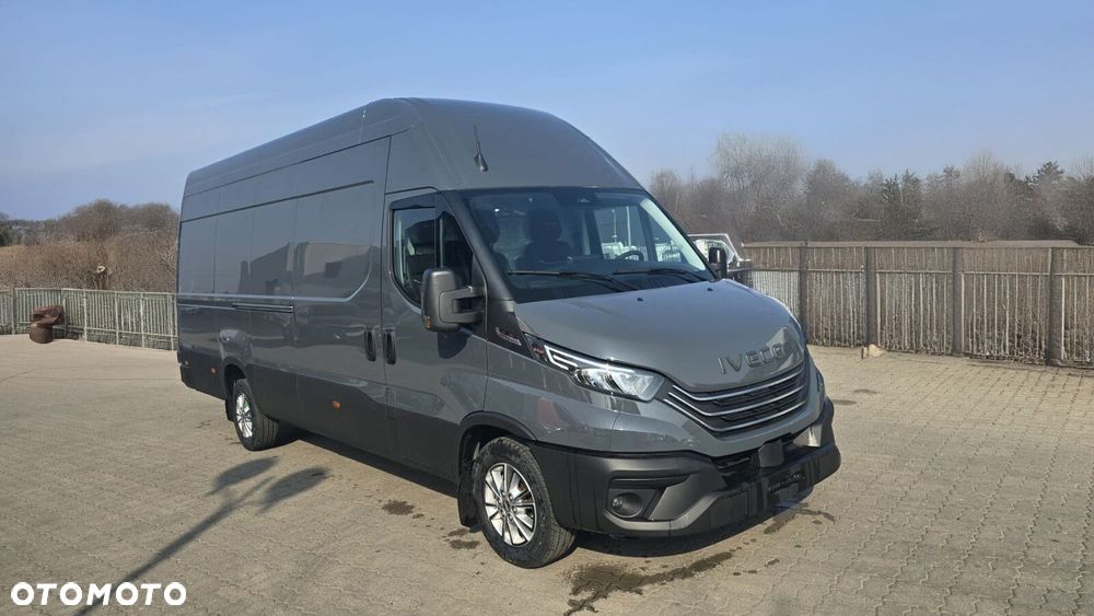 Iveco Daily 35S18HA8V Furgon 180KM Automat - 6