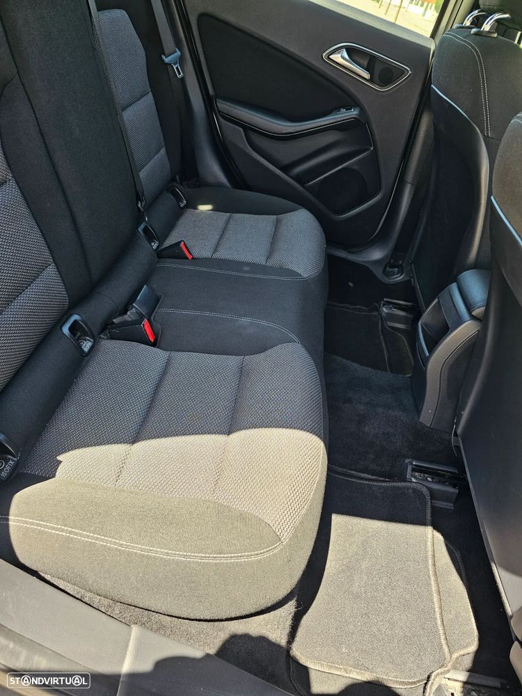 Mercedes-Benz A 180 - 7