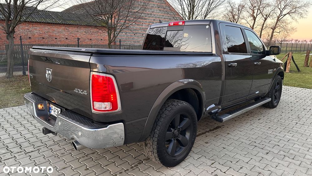 RAM 1500 5.7 Crew Cab Longbed Laramie Chrome - 26