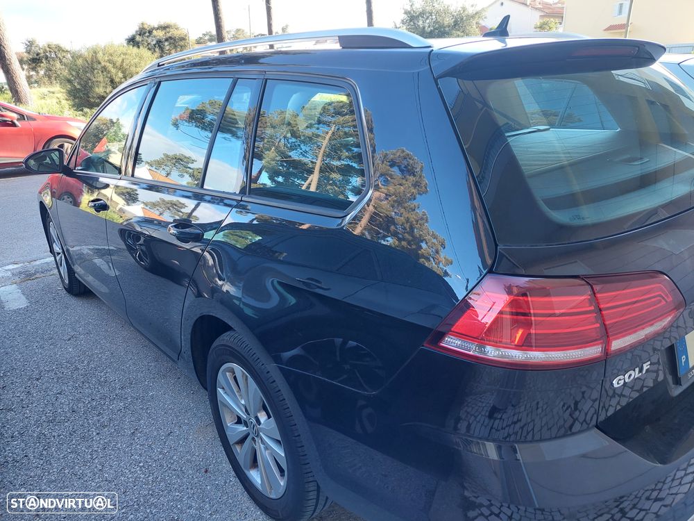 VW Golf Variant 1.6 TDi Confortline DSG - 3