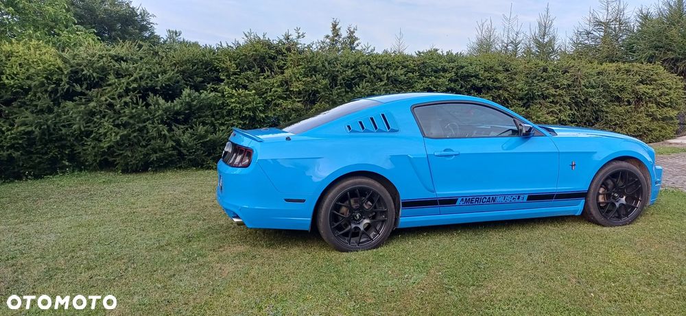 Ford Mustang 3.7 V6 - 2