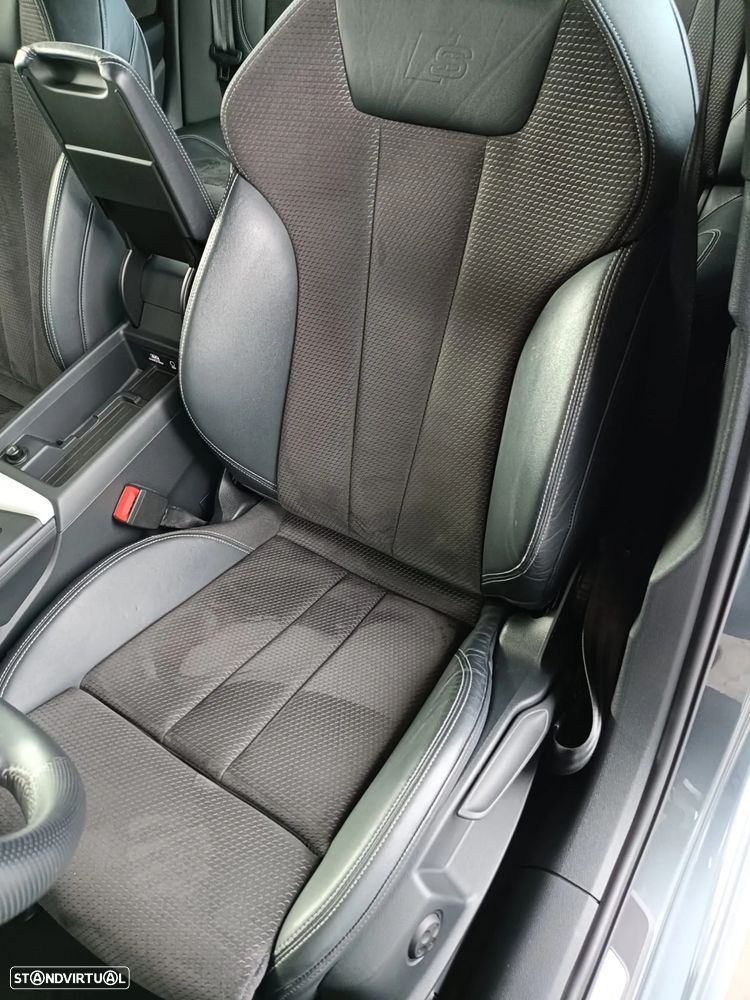 Audi A4 Avant 40 TDI S tronic S line - 16