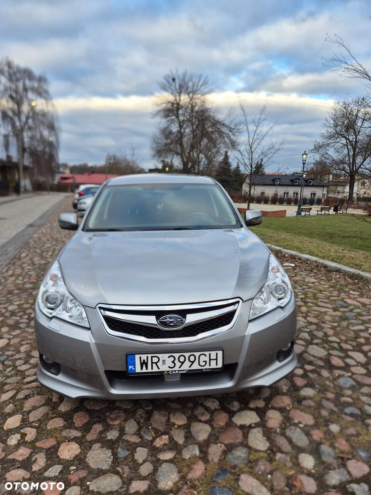 Subaru Legacy 2.0R Comfort - 2