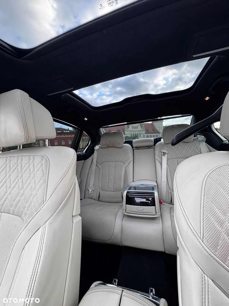 BMW Seria 7 740Ld xDrive - 20