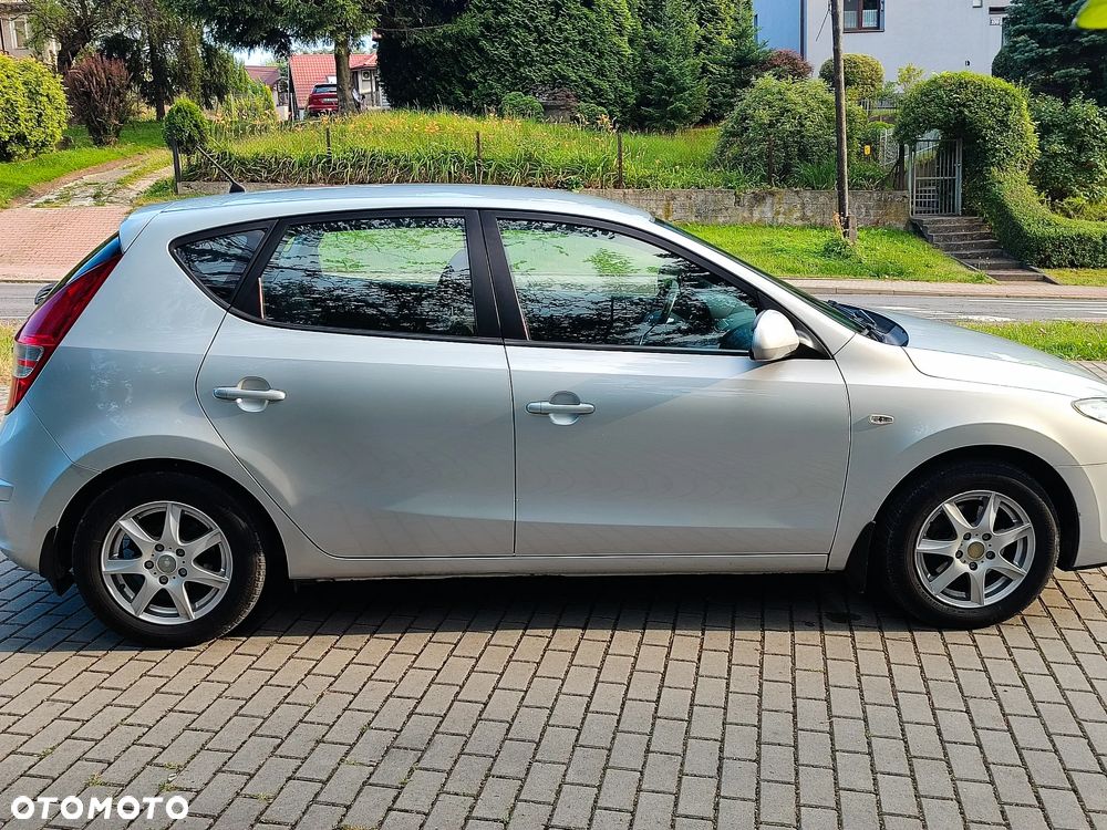 Hyundai i30 1.4 Classic - 4