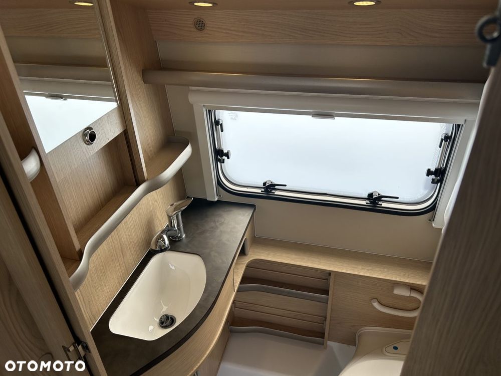Hymer-Eriba 60th Edition Touring 530 - 9