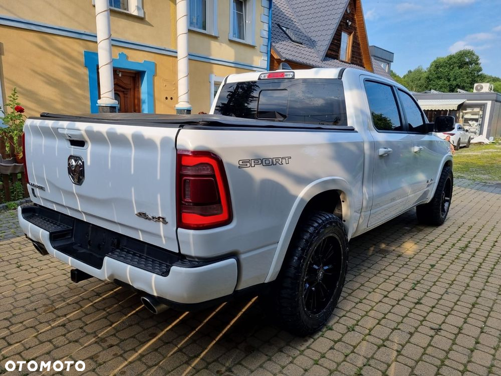 RAM 1500 Crew Cab Laramie - 5