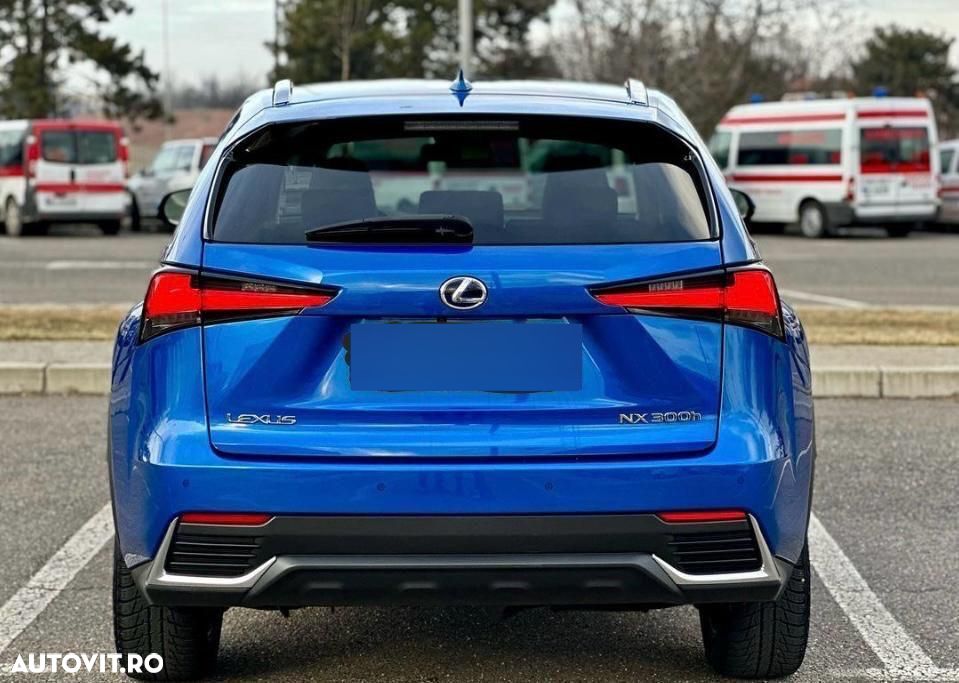 Lexus Seria NX 300h AWD Executive Plus - 9