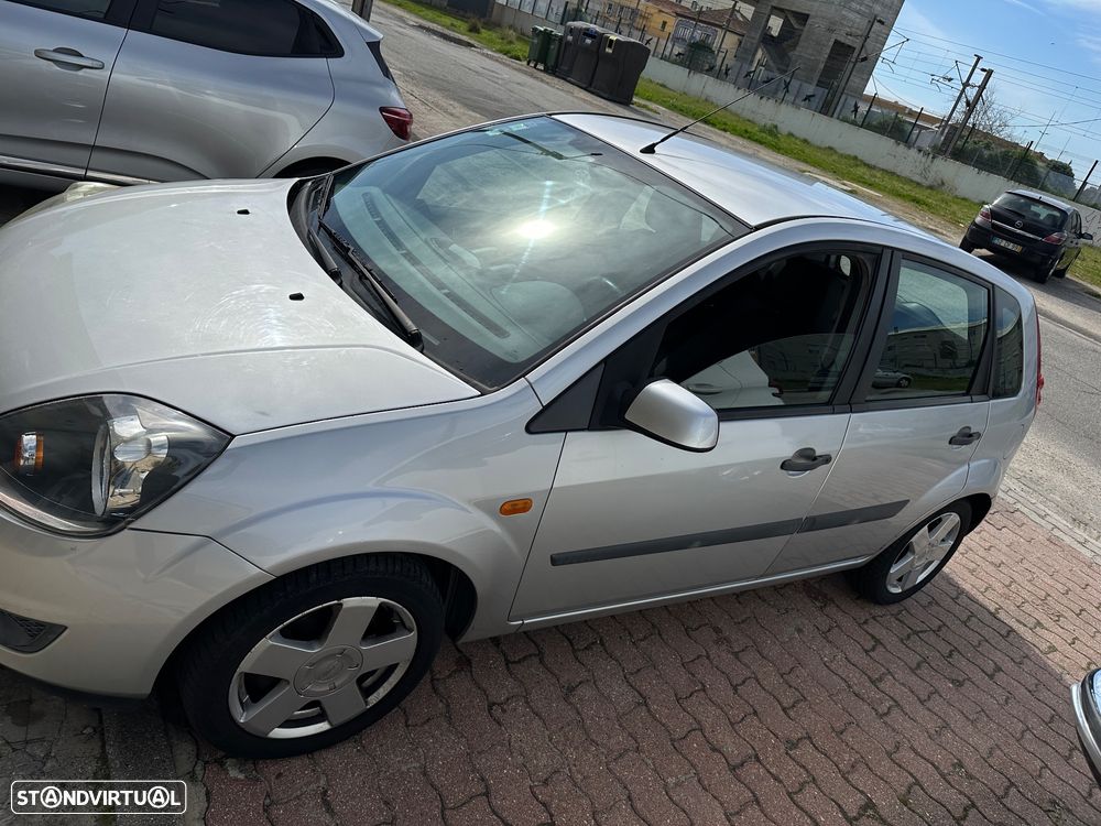 Ford Fiesta 1.25 Connection - 4