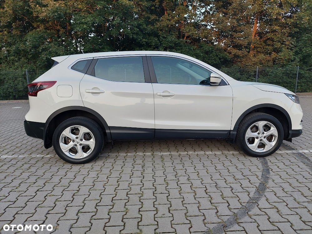 Nissan Qashqai 1.3 DIG-T N-WAY - 7