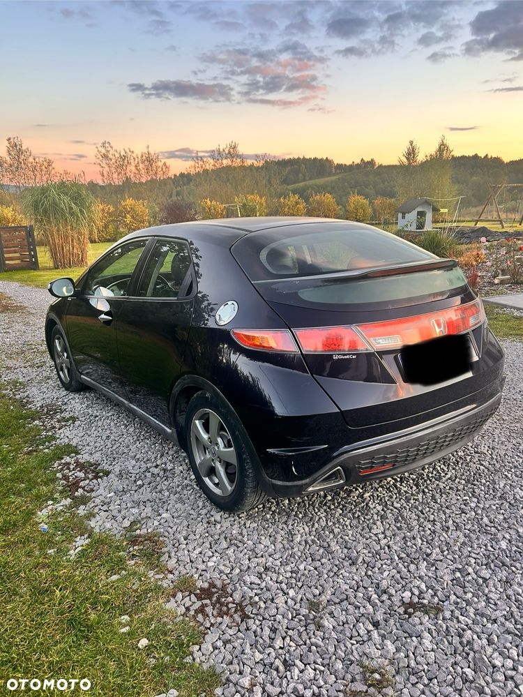 Honda Civic - 10
