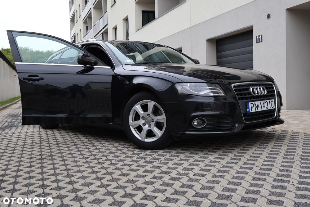Audi A4 Avant - 1