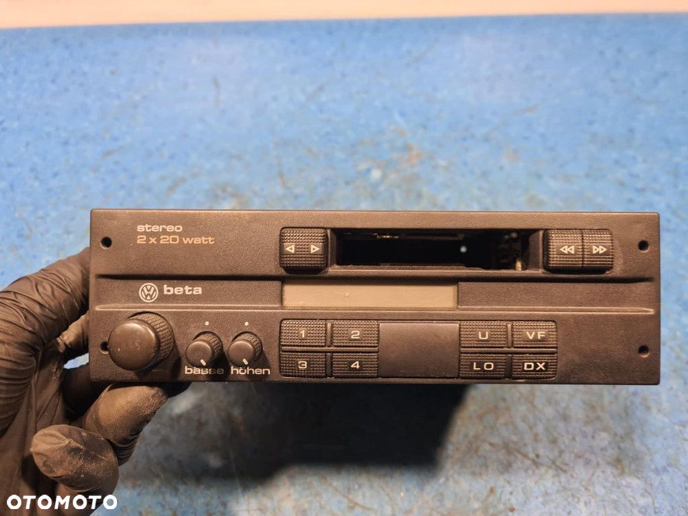 VOLKSWAGEN PASSAT B3 1.9 D RADIO BETA 357035152B - 5