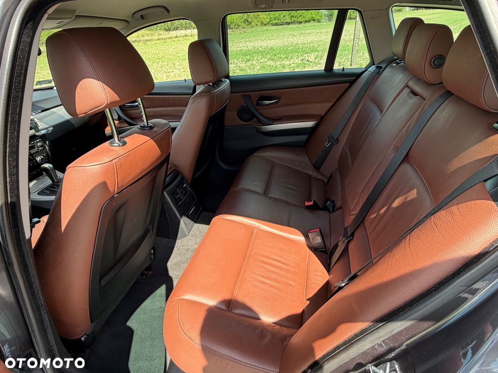 BMW Seria 3 - 10
