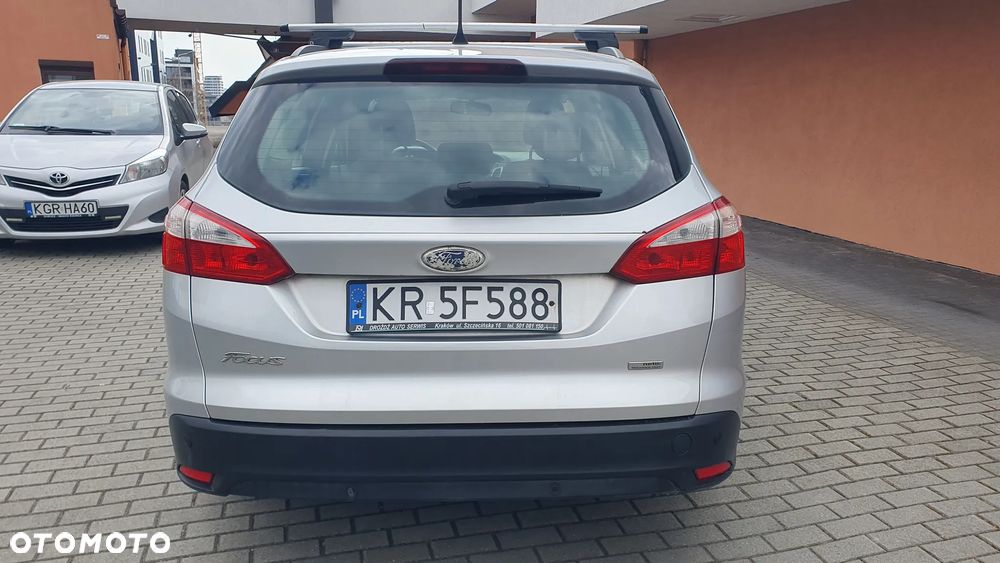 Ford Focus 1.6 TDCi DPF Trend - 16