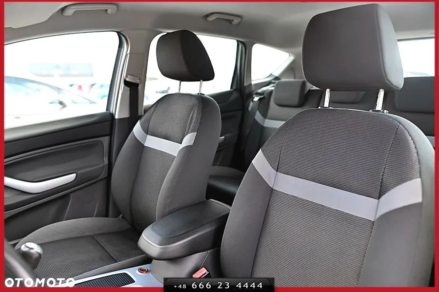 Ford Kuga 2.0 TDCi 4x4 Trend - 21