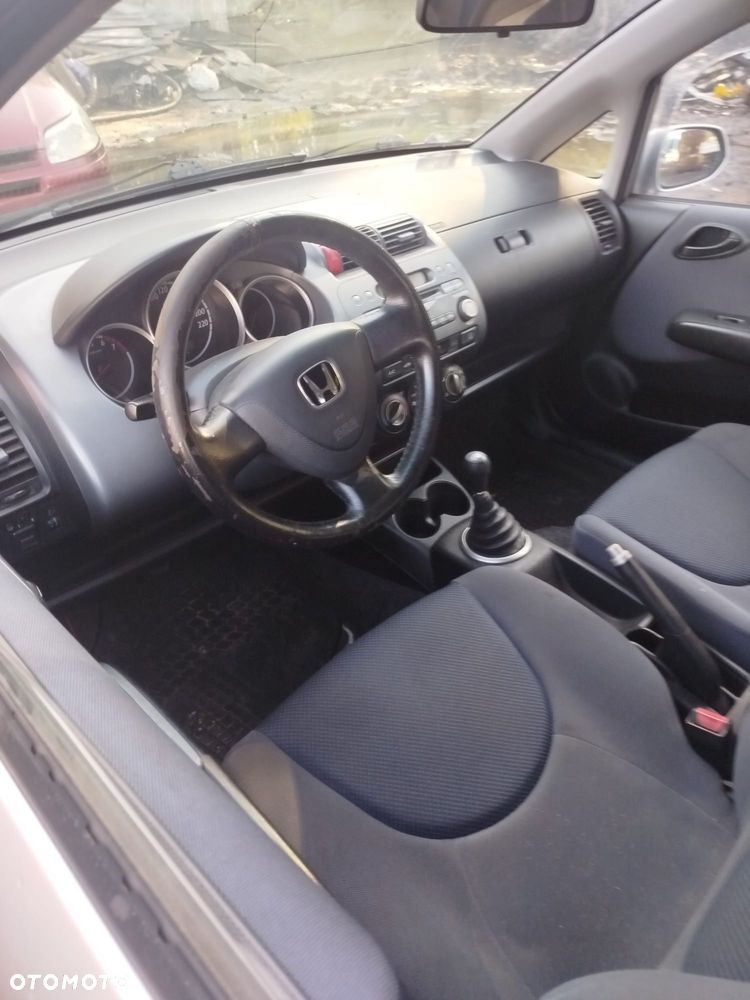 Honda Jazz na części. - 4