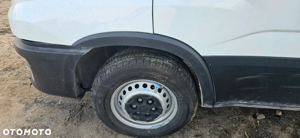 Iveco DAILY - 11