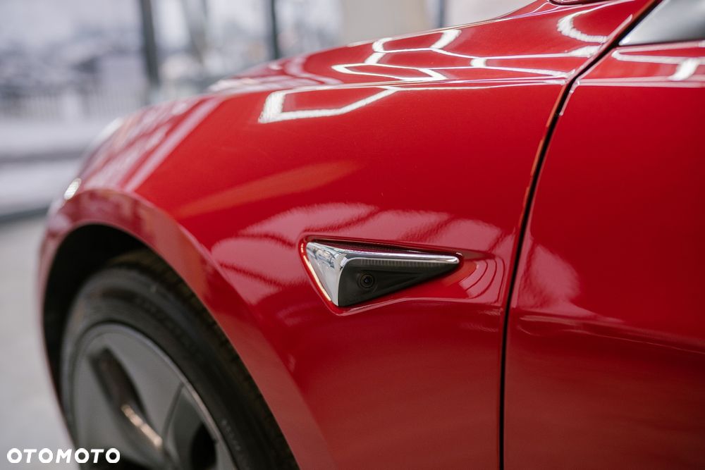 Tesla Model 3 Langstreckenbatterie Allradantrieb Dual Motor - 5