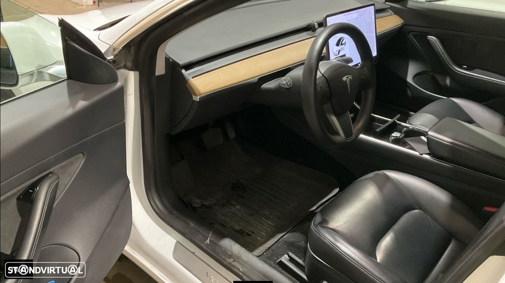 Tesla Model 3 Standard Range Plus RWD - 6