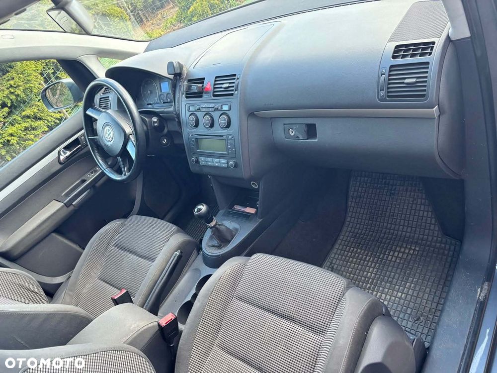 Volkswagen Touran 1.9 TDI Trendline - 4