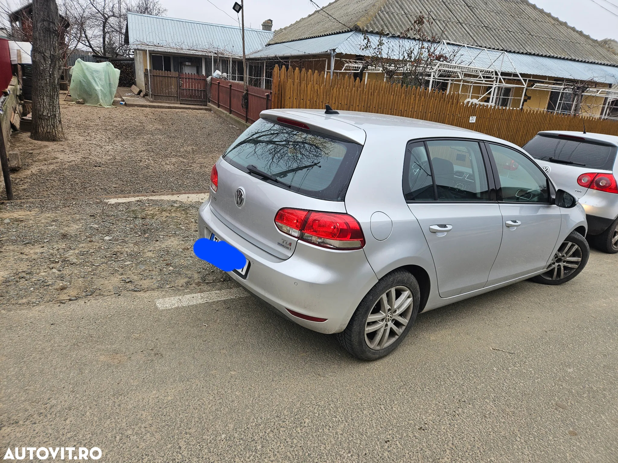 Volkswagen Golf 1.6 TDI BlueMotion Technology DPF Highline - 3