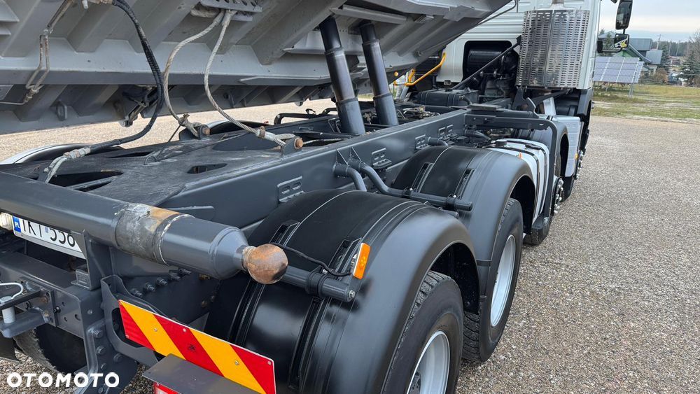 Volvo FMX 410  8X4 - 35