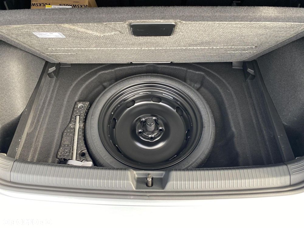 Volkswagen Golf - 19