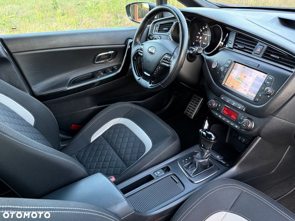 Kia Ceed 1.6 CRDi 136 DCT ISG GT Line - 8