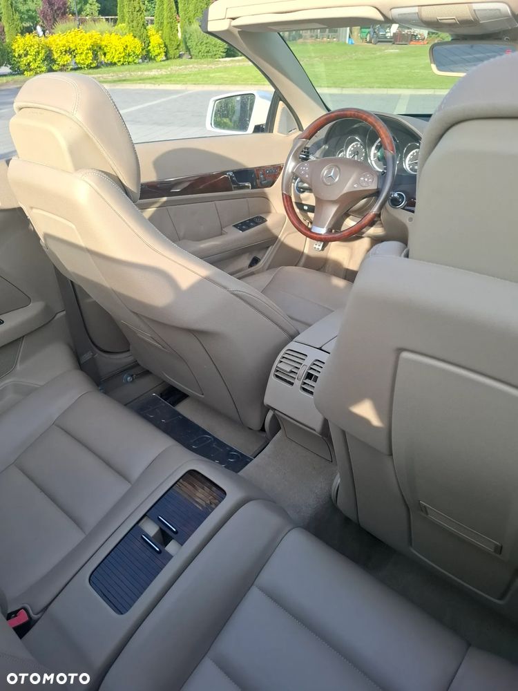 Mercedes-Benz Klasa E 350 Classic Sport Edition AMG - 23