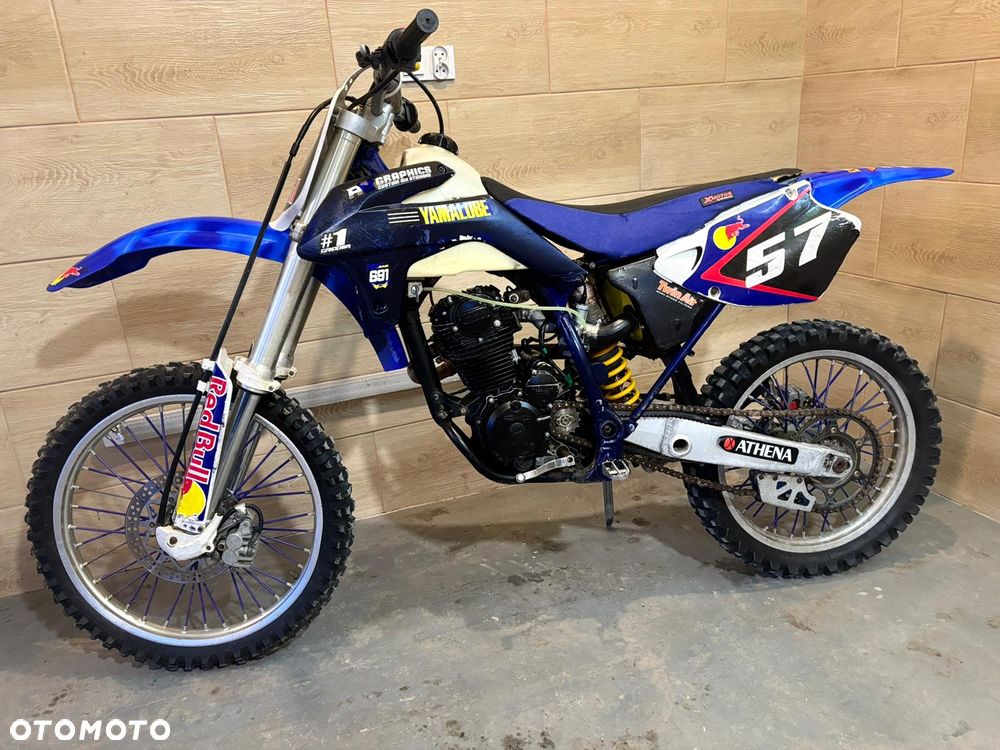 Yamaha YZ - 3