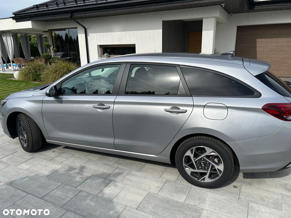 Hyundai i30 1.5 T-GDI 48V Smart - 4