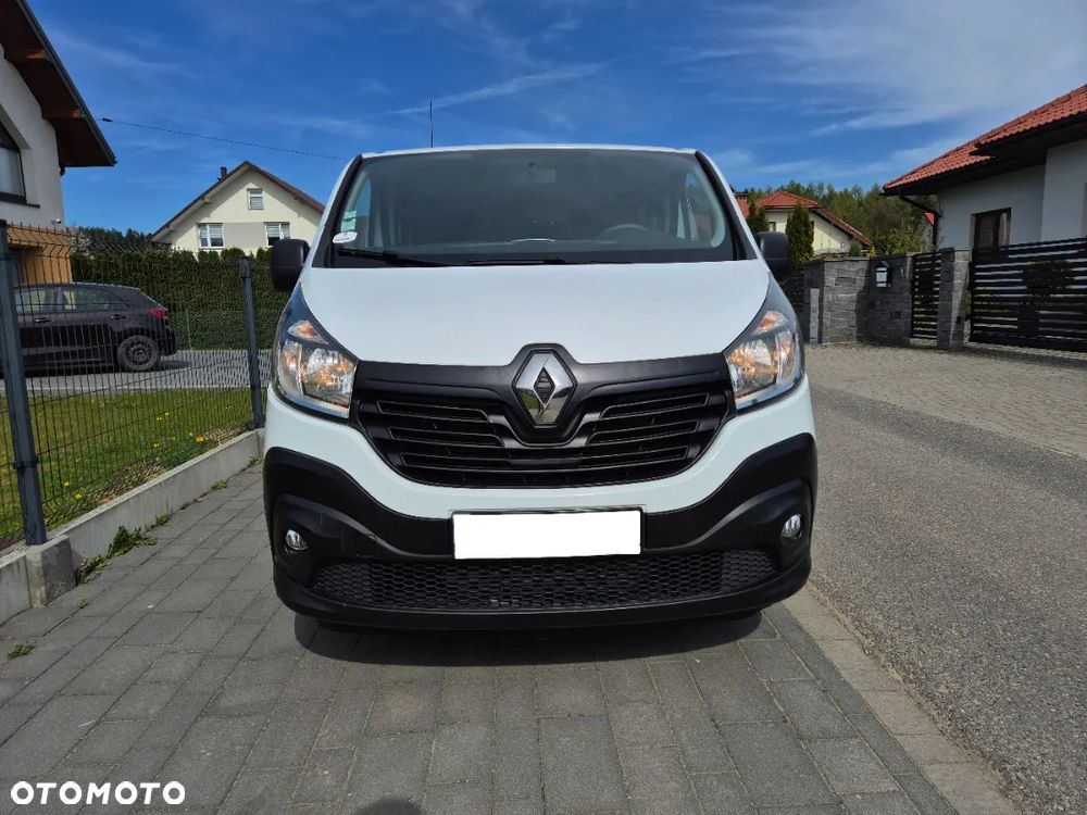 Renault Trafic - 2