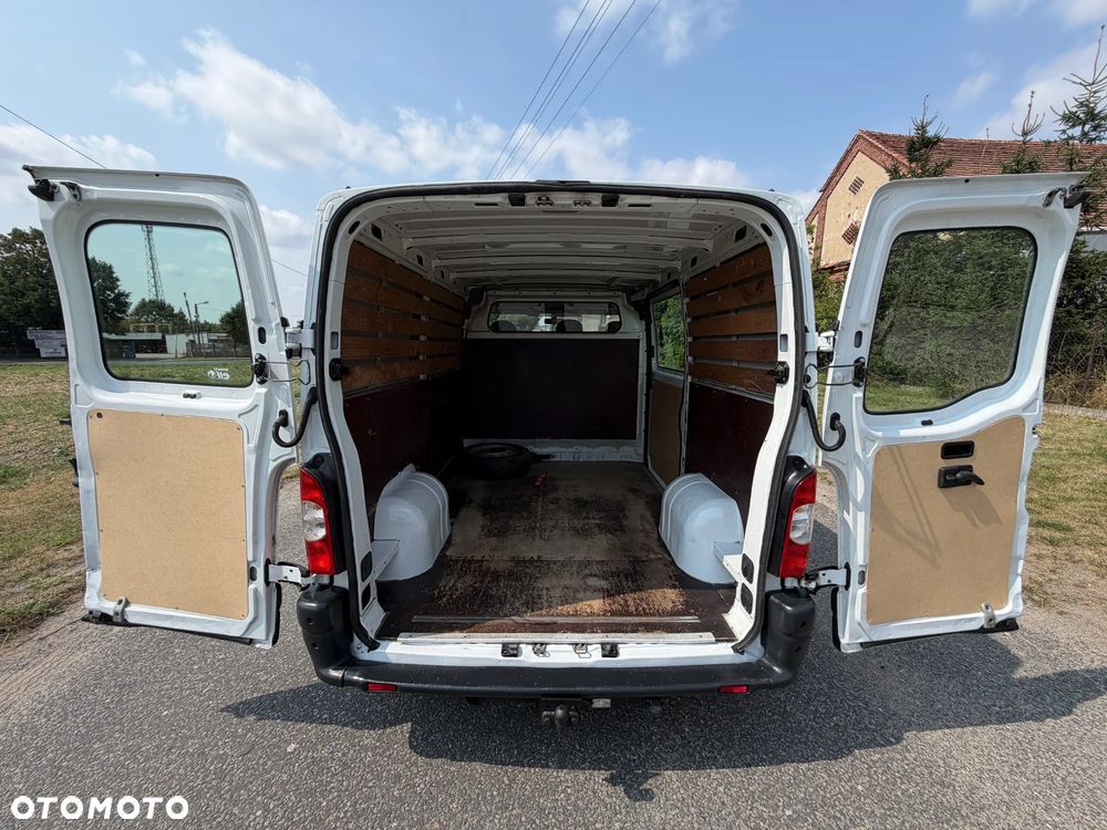 Renault Master * 2.5 / 120KM * L1H1 * Furgon / Blaszak * - 21